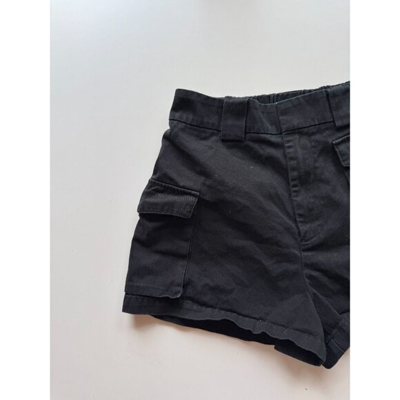 Aritzia TNA Black Cotton Twill High Rise Utility Cargo Shorts, Size M - Picture 2 of 13
